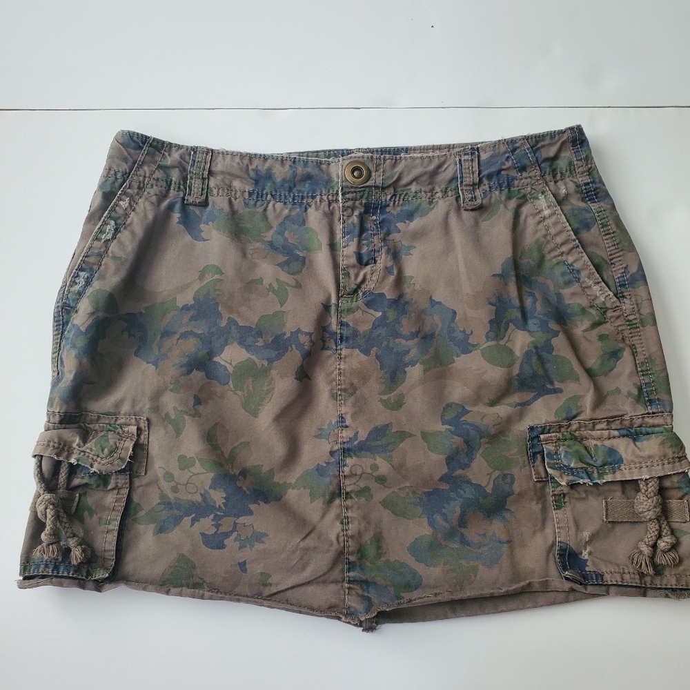 OLD NAVY MINI SKIRT